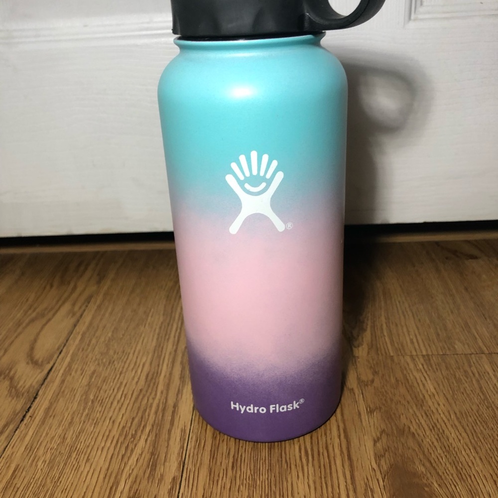 blue pink and purple ombre Hydro flask